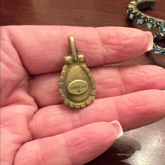 Sorrelli Elegant Crystal Jewelry Set - Picture 4 of 16